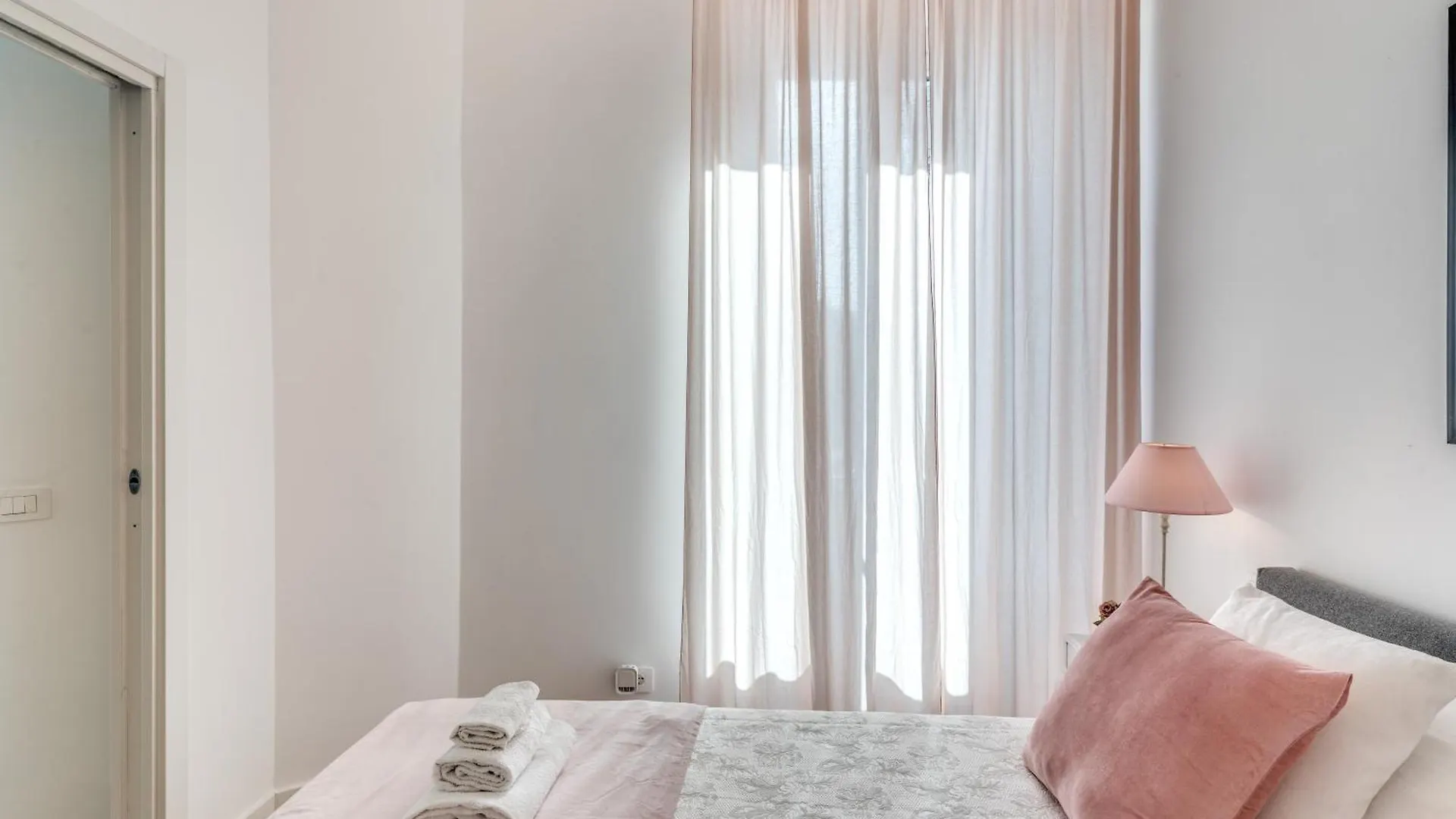 Fresh House Vaticano Rome Italy
